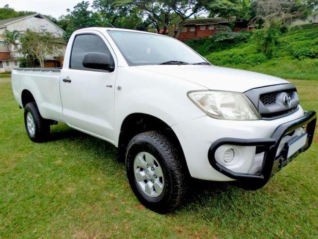 2014 Toyota Hilux 2.5D4D SRX Single Cab For Sale