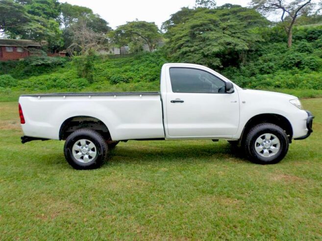 2014 Toyota Hilux 2.5D4D SRX Single Cab For Sale