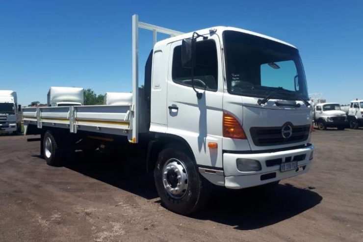 2008 HINO 500 1626 8 TON DROPSIDE