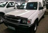 2004 Toyota Hilux 2.4D S/Cab For sale